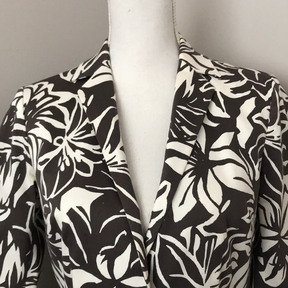 Floral Blazer